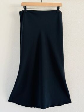 Aritzia Devotion Skirt Black Crepette Bias Cut Midi 10